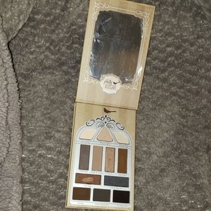 Pretty Vulgar Nightingale Eyeshadow Palette